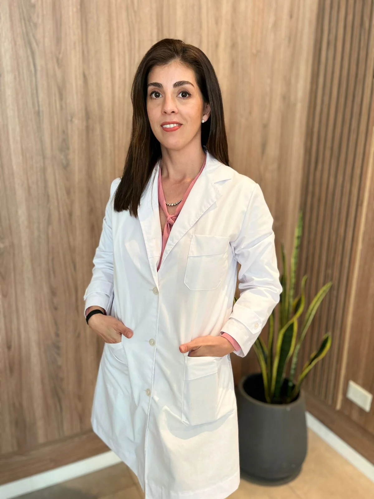 Dr. Ma. José Litovic